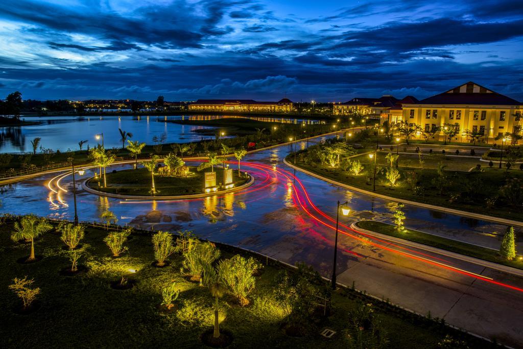 Horizon Lake View Resort Naypyidaw Exterior foto